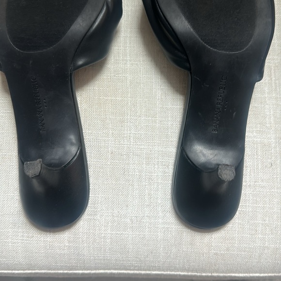 Banana Republic size 9 Black Fancy Dress  Sandals - Picture 9 of 9